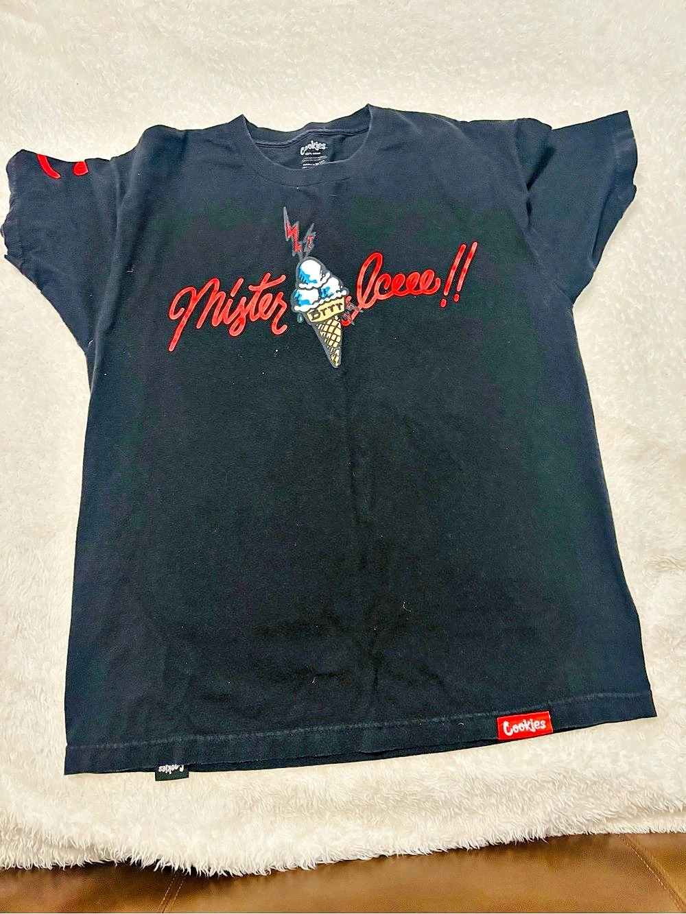 Cookies Graphic Tee in Black Like New